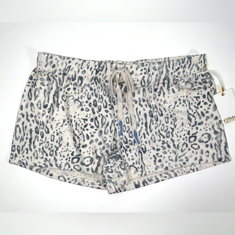 NWT Women’s P.J. Salvage Lightweight Jaguar‎ Animal Print Pajama Sleep Shorts M